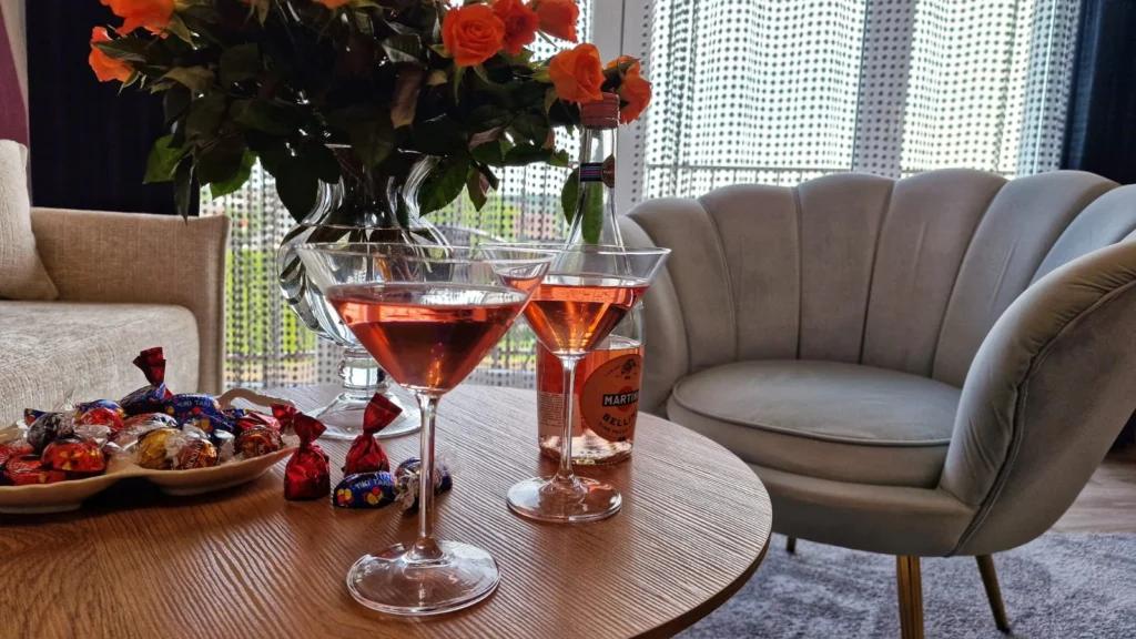 5 wyjątkowych sypialni – prywatne łazienki, garderoby i Smart TV.